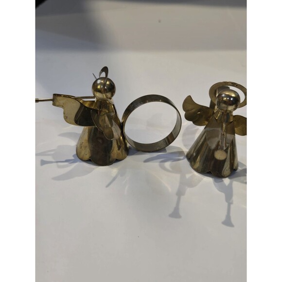 Vintage Napkin Rings Brass Angels Trumpets Set 4 Christmas Holiday 2" Goldtone - Picture 2 of 3